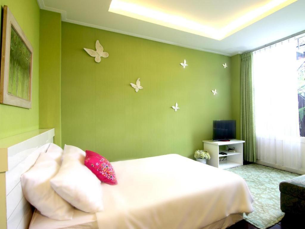 The Peak Home Lembang Exterior photo